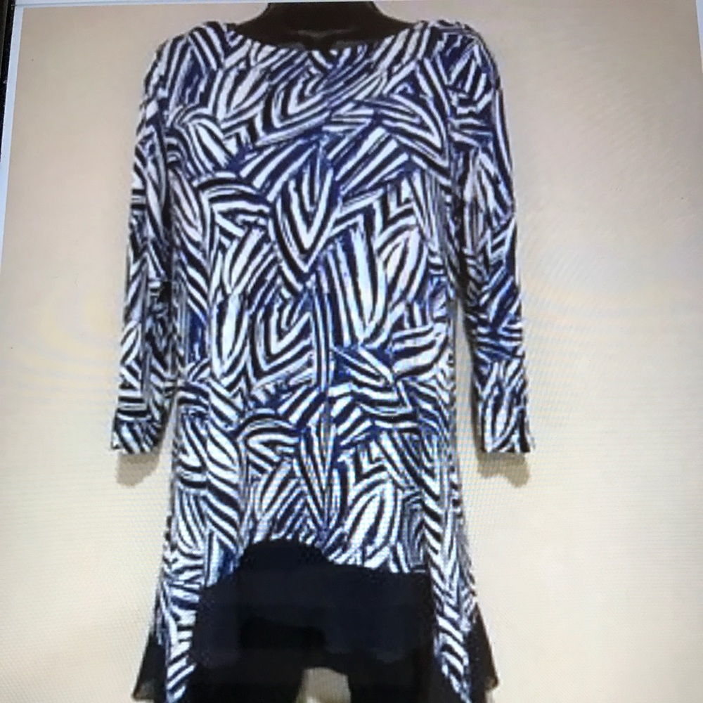 Cupio Tunic high low hem size med Euc